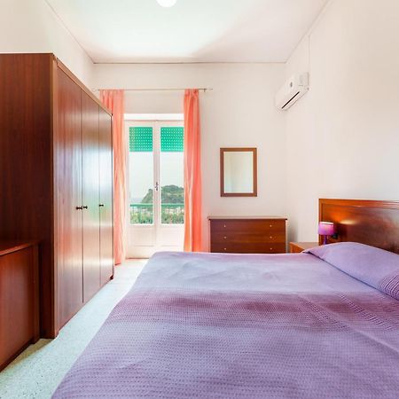 Hotel Riviera بروسيدا المظهر الخارجي الصورة