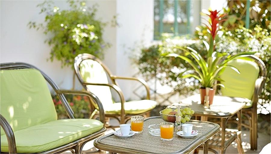 Hotel Riviera بروسيدا المظهر الخارجي الصورة
